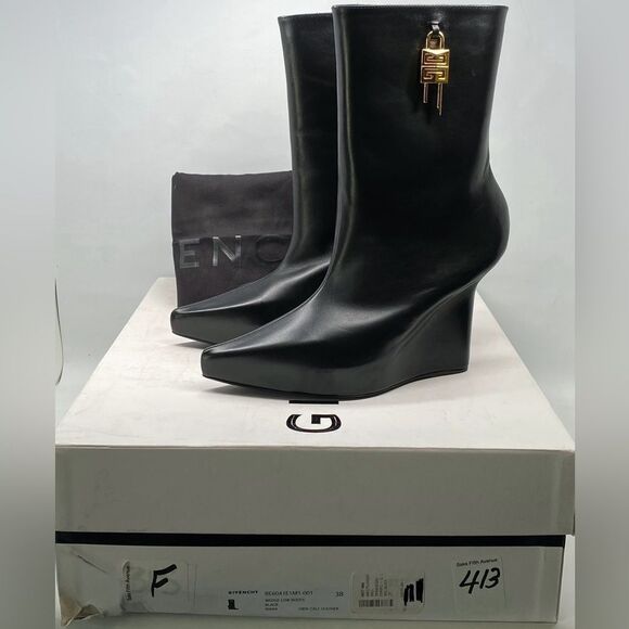Givenchy G-Lock Ankle Boots in Leather size 38 - Picture 14 of 16
